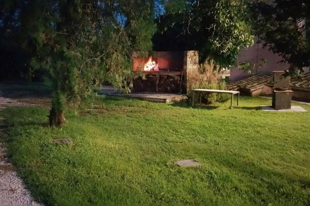 Piccolo Casale A "Le Moline" In Una Vera Fattoria Vetralla Zewnętrze zdjęcie