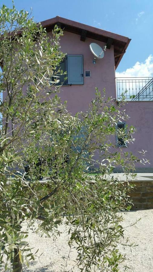Piccolo Casale A "Le Moline" In Una Vera Fattoria Vetralla Zewnętrze zdjęcie